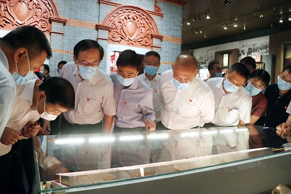 郝鹏、、、国资、、、央企、、、国资委、、、书记、、、主任、、、国企、、、企业刷新