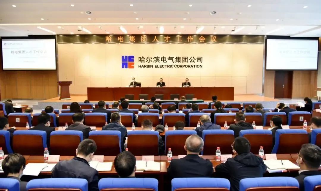 8F3FF3C5649781A5EA27CC24758_56051285_18C92.jpg?e=