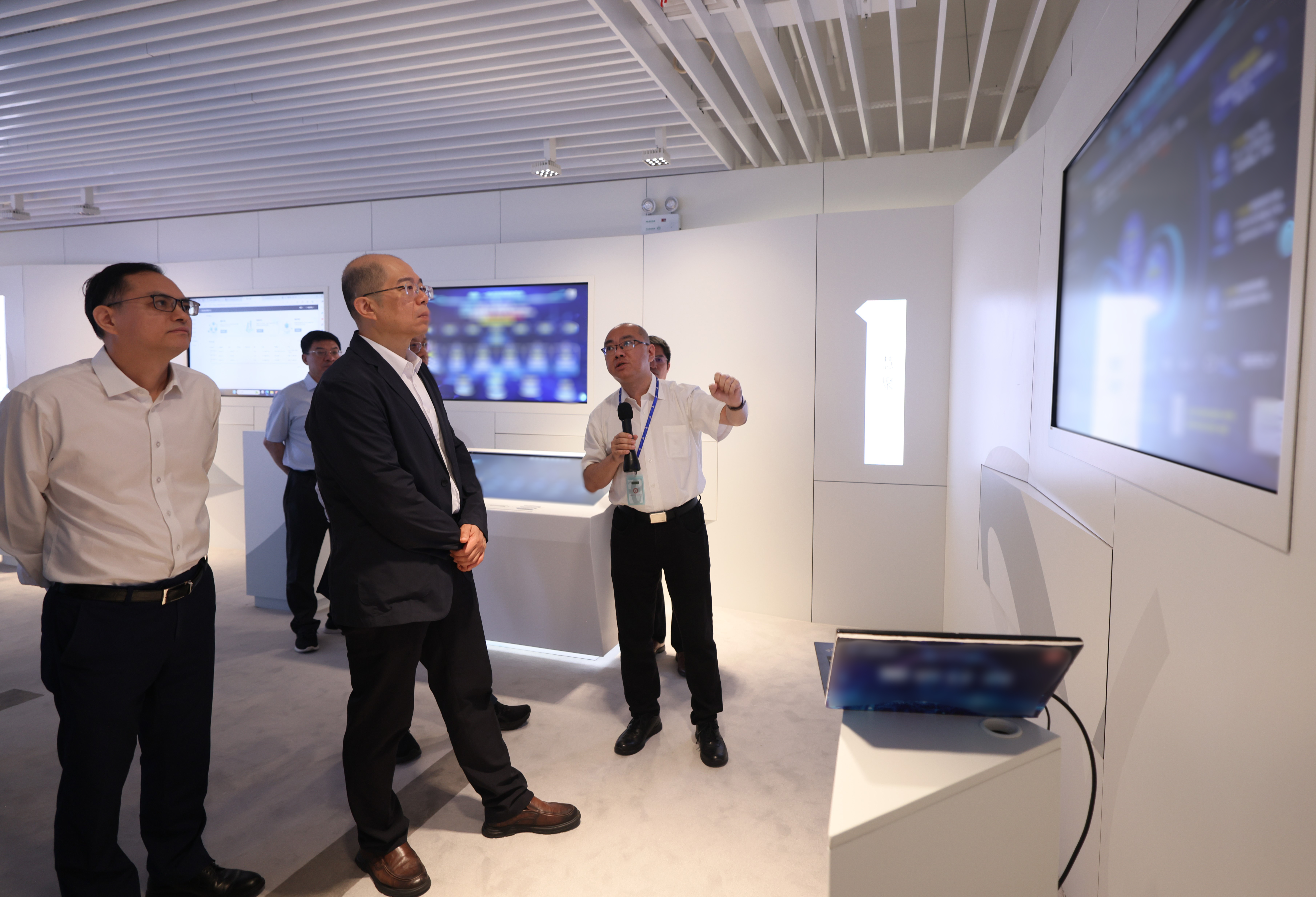 张玉卓、、国资、、央企、、国资委、、书记、、主任、、国企、、企业刷新